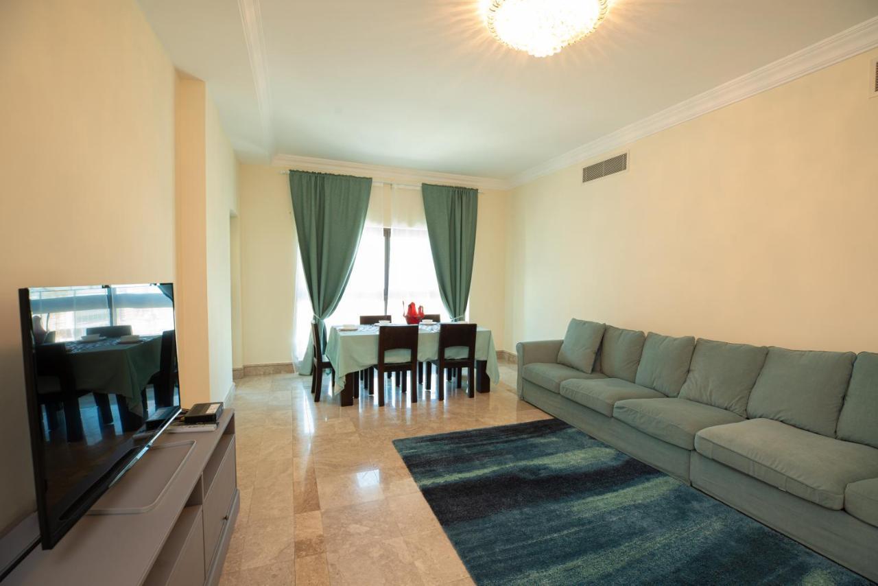 Apartmán Gorgeous 2Br In Fairmont Dubaj Exteriér fotografie