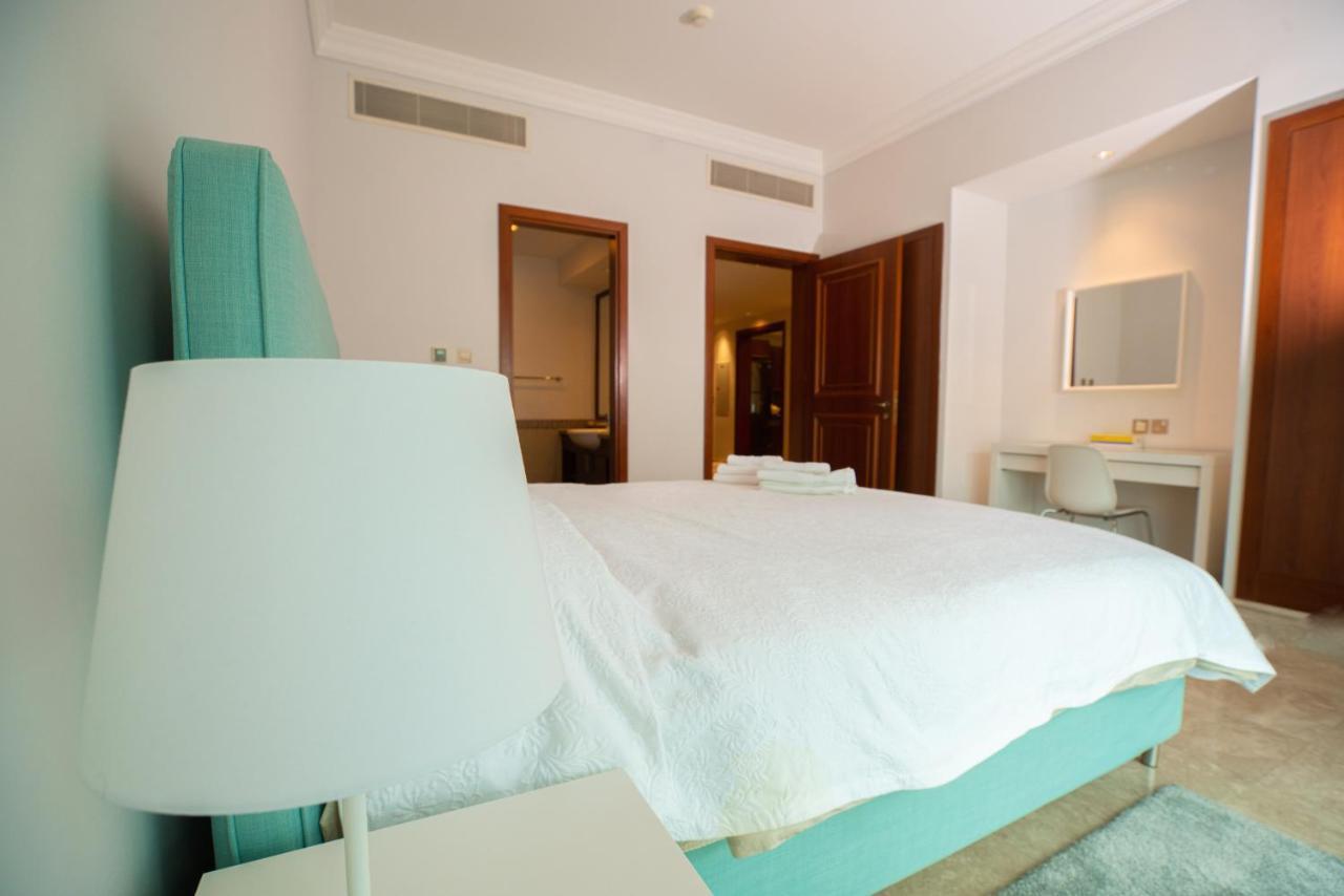 Apartmán Gorgeous 2Br In Fairmont Dubaj Exteriér fotografie