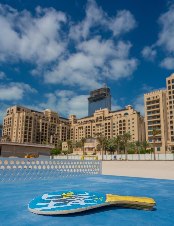 Apartmán Gorgeous 2Br In Fairmont Dubaj Exteriér fotografie